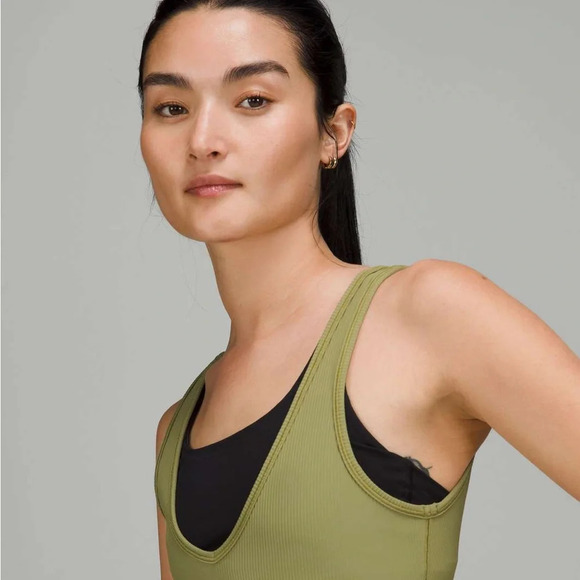 🆕💚 Lululemon Power Pivot Tank Ribbed - Bronze Green - Picture 10 of 12